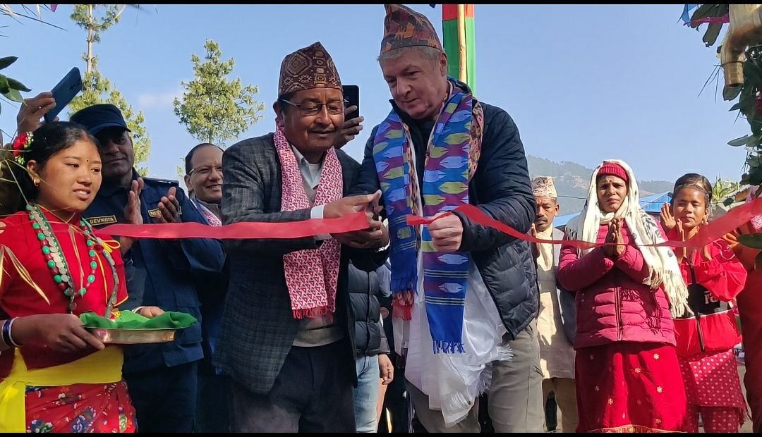 ‘कादुरी’ ले बनाइदियो डडुवाको दुर्गम थामी बस्तीमा ‘एक घर, एक धारो’