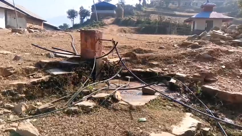 सुक्खाग्रस्त रामेछाप : खानेपानीकै चिन्तामा स्थानीय